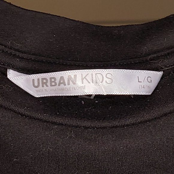 Urban Kids Girl's Black Growth Butterfly Short Sleeve T-Shirt-Size: Large/14-16 - Picture 5 of 6